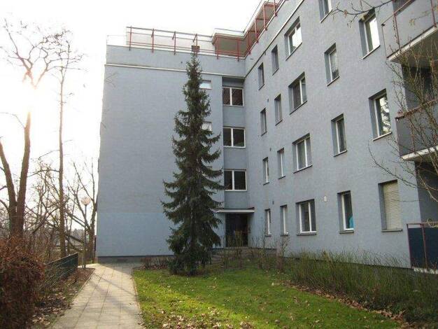 Wohnung zur Miete nur mit Wohnberechtigungsschein 470 € 2 Zimmer 60,4 m² 4. Geschoss frei ab sofort Reichweindamm 18 Charlottenburg Berlin 13627