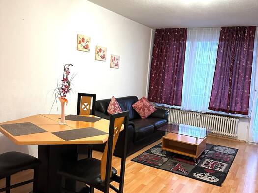 Studio zur Miete 1.800 € 1 Zimmer 37 m² Geschoss 4/5 frei ab sofort Mitte Sindelfingen 71063