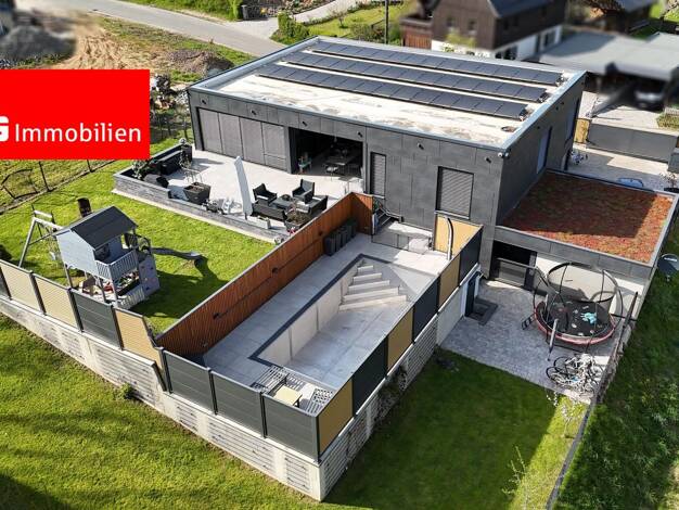 Einfamilienhaus zum Kauf 690.000 € 5 Zimmer 220 m² 1.214 m² Grundstück Beiersdorf Fraureuth 08427