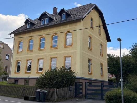 Haus zum Kauf 165.000 € 8 Zimmer 186 m² 1.101 m² Grundstück Geilsdorf Weischlitz 08528