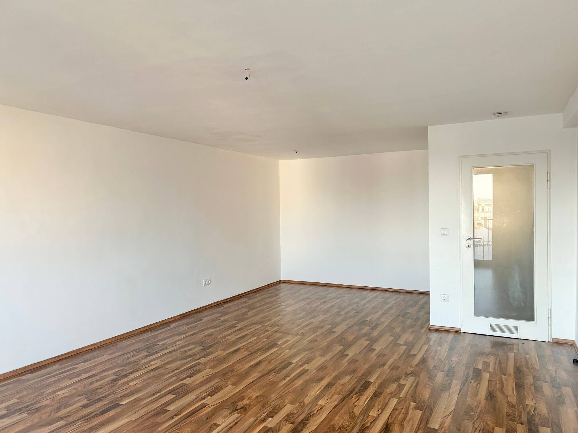 ***COMING HOME*** GEPFLEGTE 2 ZIMMER WOHNUNG IN TOP LAGE – Sulzbacher Str. 27/31, 90489 Nürnberg – Vorschaubild 4