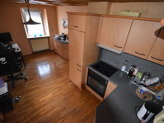 Wohnung zur Miete 450 € 1 Zimmer 40 m² frei ab sofort Ringstraße 17 Miesenheim Andernach 56626
