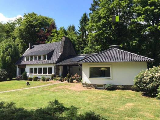 Einfamilienhaus zum Kauf 590.000 € 9 Zimmer 229,3 m² 6.672 m² Grundstück Monschau 52156