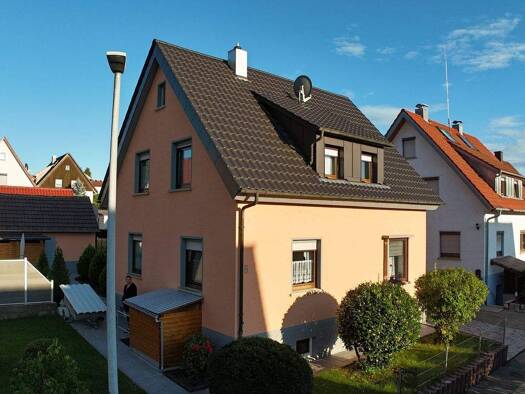 Einfamilienhaus zum Kauf provisionsfrei 465.000 € 5 Zimmer 110 m² 402 m² Grundstück Eschenau Obersulm 74182
