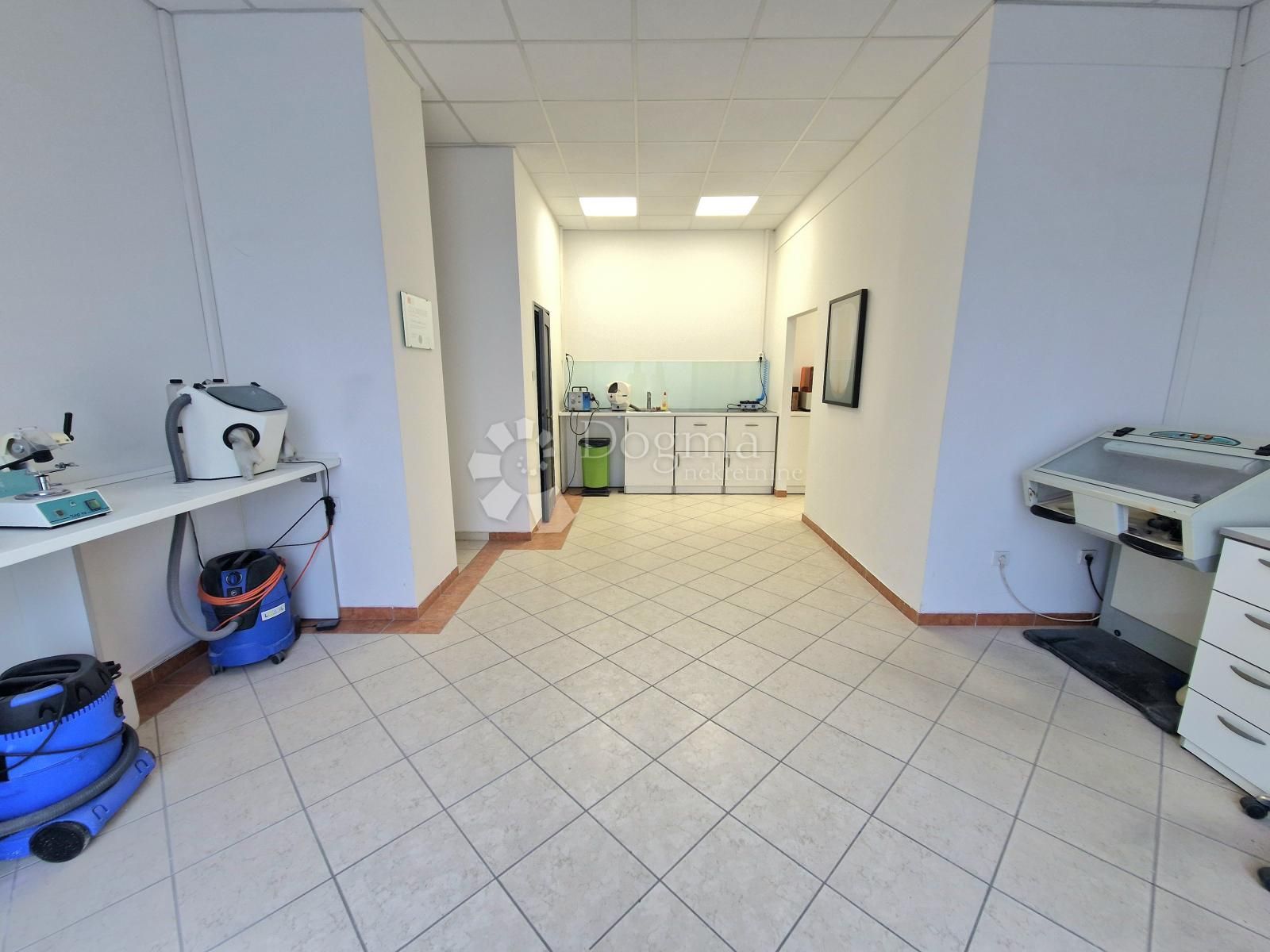 Immobilie zum Kauf als Kapitalanlage geeignet 145.000 € 1 Zimmer 63 m²<br/>Fläche Pecine 51000