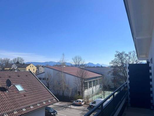 Wohnung zur Miete 850 € 1 Zimmer 25 m² frei ab 01.11.2025 Innenstadt Rosenheim 83026