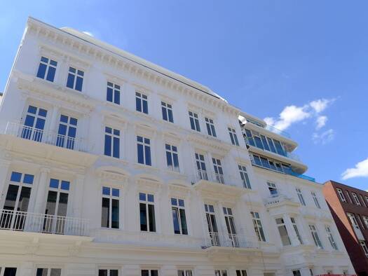 Wohnung zur Miete 2.022 € 2 Zimmer 78 m² 5. Geschoss frei ab 01.11.2026 Rotherbaum Hamburg 20354