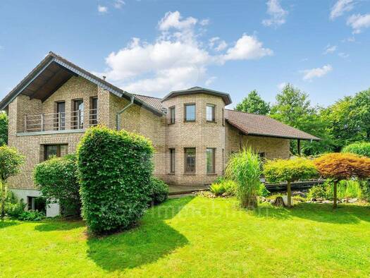 Einfamilienhaus zum Kauf 499.000 € 5 Zimmer 281 m² 1.891 m² Grundstück Hasselbach 57635
