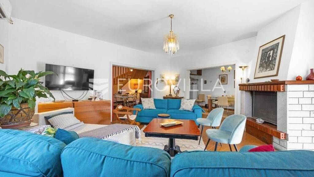 Haus zum Kauf 460.000 € 6 Zimmer 350 m² Liznjan Liznjan