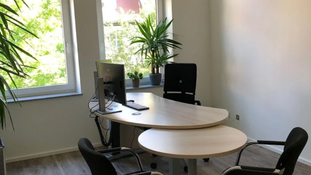 Bürofläche zur Miete provisionsfrei 300 € 38 m² Bürofläche Erfurter Straße Apolda 99510