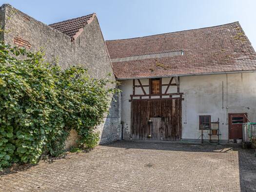 Doppelhaushälfte zum Kauf 239.000 € 5 Zimmer 102,1 m² 798 m² Grundstück Gölshausen Bretten 75015