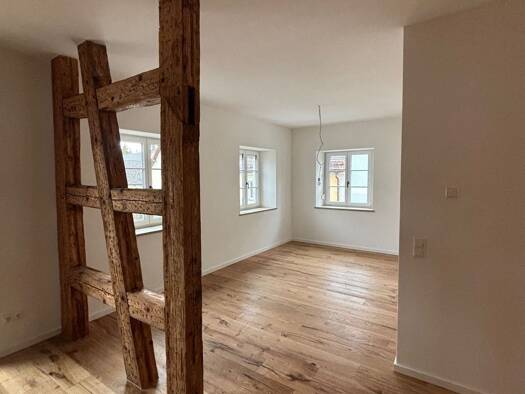 Wohnung zur Miete 1.160 € 4 Zimmer 90 m² frei ab 01.04.2027 Treuchtlingen Treuchtlingen 91757