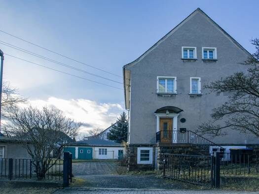 Mehrfamilienhaus zum Kauf 192.000 € 8 Zimmer 122 m² 1.032 m² Grundstück Langburkersdorf Neustadt in Sachsen 01844