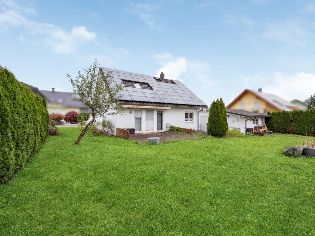 Einfamilienhaus zum Kauf 345.000 € 5 Zimmer 124 m²<br/>Wohnfläche 629 m²<br/>Grundstück Wellendingen Wellendingen 78669