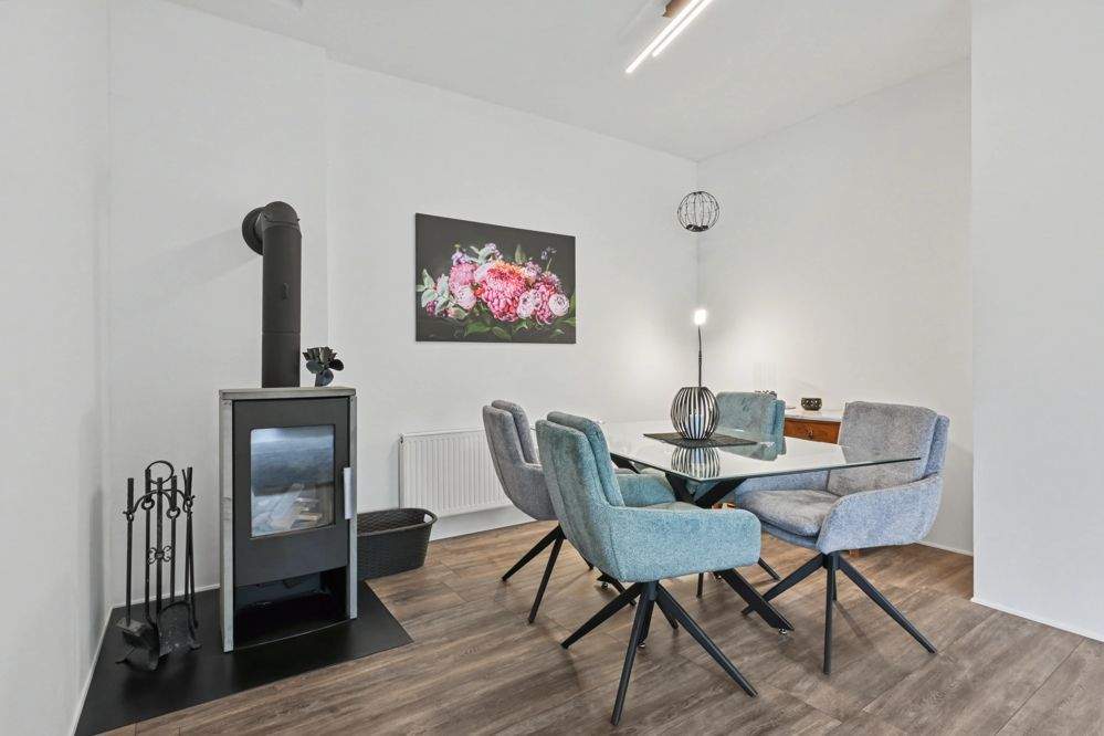 Immobilie in Detern - Gulfhof-Charme von außen - modernes Raumwunder von innen | saniert | 244 m³ | mit FeWo und Halle - Bild 4