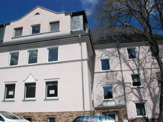 Wohnung zur Miete 476 € 3 Zimmer 82 m² 1. Geschoss frei ab sofort Stollberg Stollberg/Erzgebirge 09366