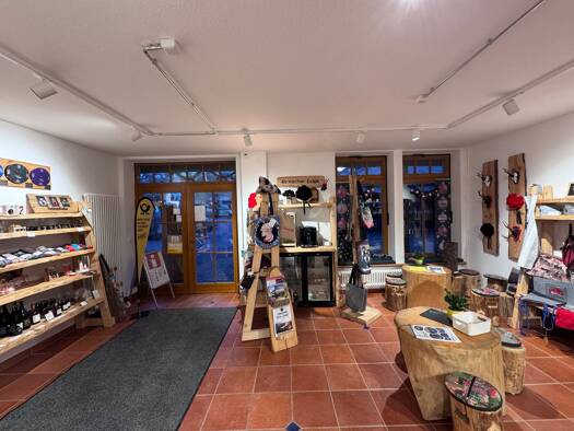 Büro zur Miete provisionsfrei 480 € 1 Zimmer 75,5 m² Bürofläche Mühlenplatz 8 Unterkirnach 78089