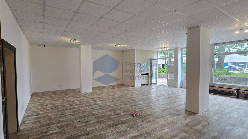 Laden zur Miete 1.441 € 1 Zimmer 131 m² Verkaufsfläche Rabenberg Wolfsburg 38444