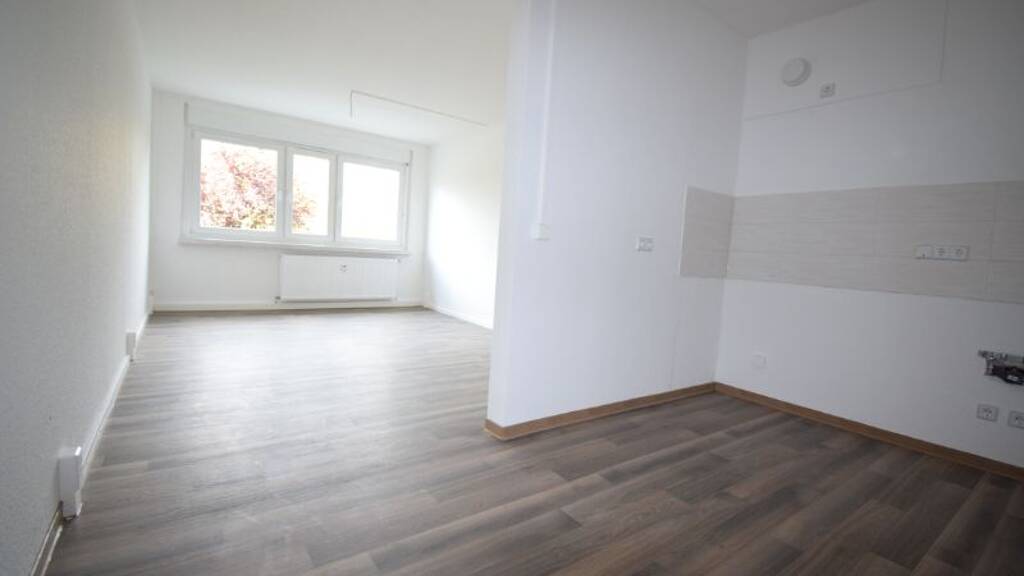 Wohnung zur Miete 320 € 2 Zimmer 47,9 m² 1. Geschoss Bahnhofstraße 19 Innenstadt Riesa 01587