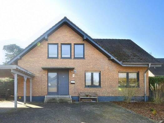 Einfamilienhaus zum Kauf 390.000 € 6 Zimmer 170 m² 735 m² Grundstück Halen Lotte 49504