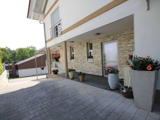 Mehrfamilienhaus zum Kauf 1.480.000 € 14 Zimmer 510 m² 580 m² Grundstück Lahr Lahr/Schwarzwald 77933