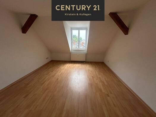 Wohnung zur Miete 330 € 3 Zimmer 56,5 m² 5. Geschoss frei ab sofort Innenstadt Gera 07545