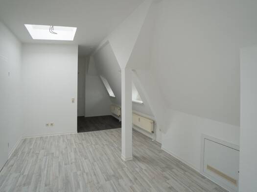 Wohnung zur Miete 450 € 3 Zimmer 74,1 m² 5. Geschoss Stendaler Straße 2 A Alte Neustadt Alte Neustadt 39106