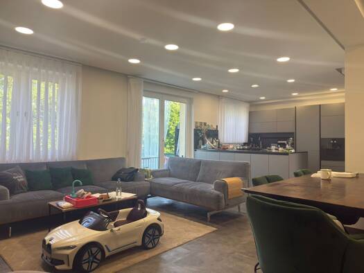 Wohnung zum Kauf 579.000 € 5 Zimmer 115 m² Geschoss 3/4 frei ab 01.11.2025 Elmer-Fryar-Ring 1 Stadtbergen 86391