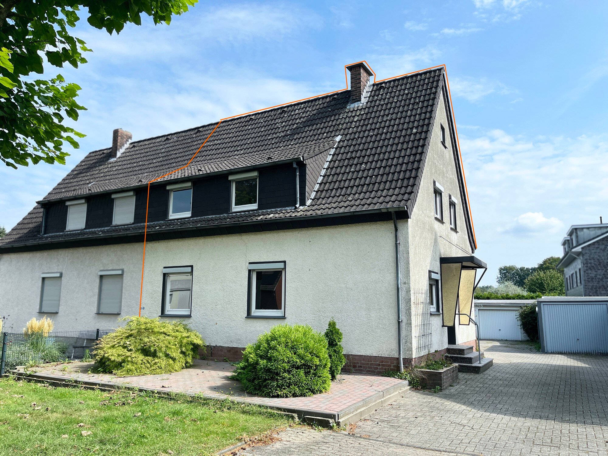 Doppelhaushälfte zum Kauf 139.000 € 6 Zimmer 100,9 m²<br/>Wohnfläche 343 m²<br/>Grundstück Eschendorf - Nord Rheine 48429