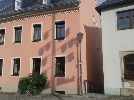 Einfamilienhaus zum Kauf 299.000 € 9 Zimmer 240 m² 200 m² Grundstück Liebstadt 01825