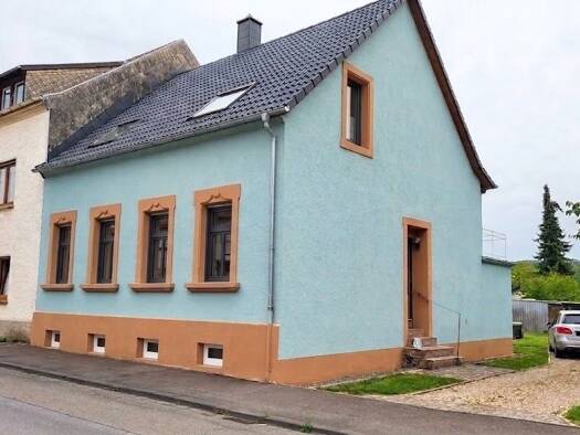 Doppelhaushälfte zur Miete 1.300 € 5 Zimmer 108 m² 927 m² Grundstück Homburg Homburg 66424