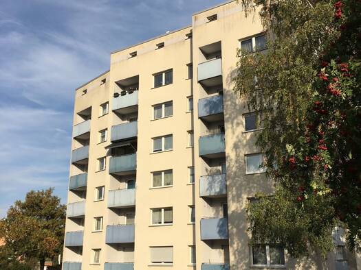 Wohnung zur Miete nur mit Wohnberechtigungsschein 375 € 3 Zimmer 78,2 m² 5. Geschoss frei ab 01.12.2026 Am Breitenbacher Weg 20 Rotenburg Rotenburg an der Fulda 36199