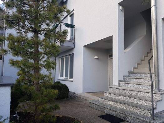 Wohnung zur Miete 780 € 2 Zimmer 72 m² 3. Geschoss frei ab sofort Aidlingen 71134