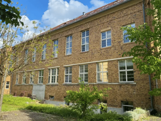Wohnung zur Miete 520 € 2 Zimmer 65 m² 4 Geschosse frei ab sofort Am alten Schulhof 6 Wolfen Bitterfeld-Wolfen 06766