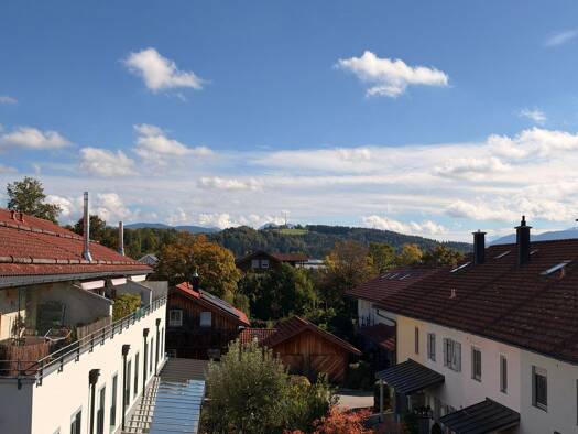 Wohnung zum Kauf - Erstbezug provisionsfrei als Kapitalanlage geeignet 589.000 € 3 Zimmer 85,1 m² Lambergstraße 15 Haslach Traunstein 83278