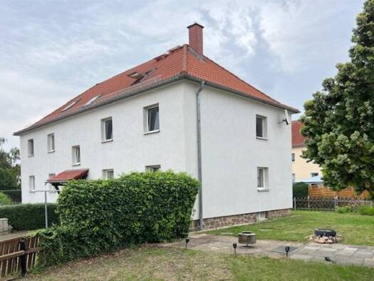 Mehrfamilienhaus zum Kauf 350.000 € 11 Zimmer 218,7 m² 690 m² Grundstück Borna 04552