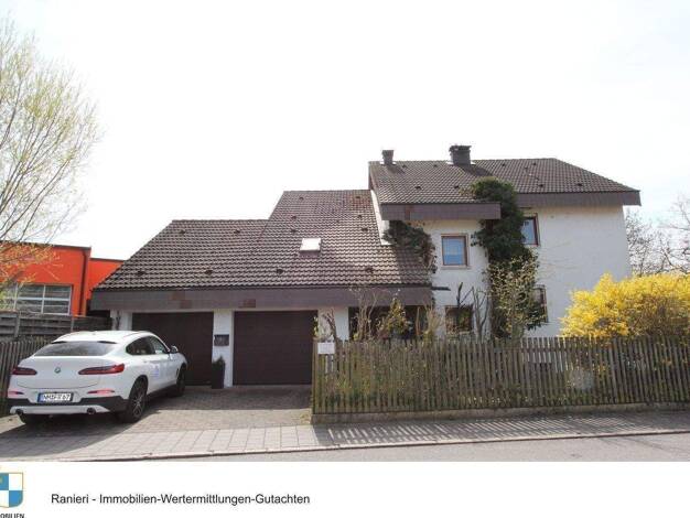 Einfamilienhaus zum Kauf 648.000 € 6 Zimmer 238 m² 832 m² Grundstück Reichenberger Straße 1 Woffenbach Neumarkt in der Oberpfalz 92318