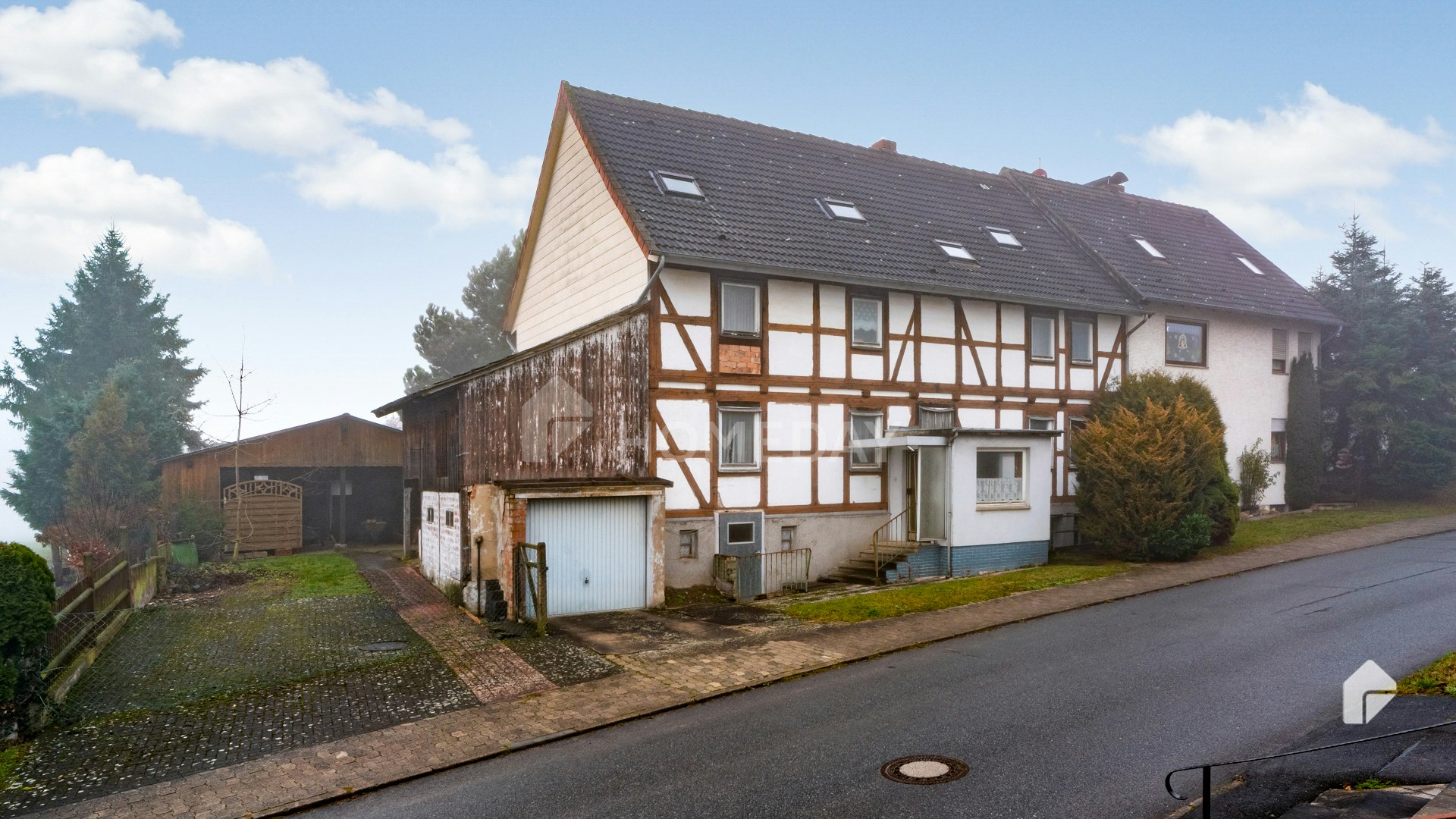 Doppelhaushälfte zum Kauf 54.700 € 7 Zimmer 200 m²<br/>Wohnfläche 550 m²<br/>Grundstück Vogelbeck Einbeck 37574