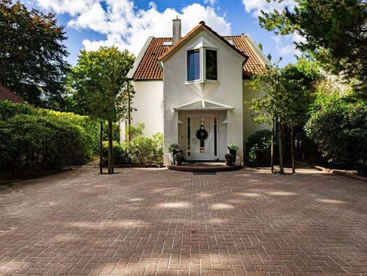 Einfamilienhaus zum Kauf 1.249.000 € 7 Zimmer 225,3 m² 713 m² Grundstück Rissen Hamburg / Rissen 22559