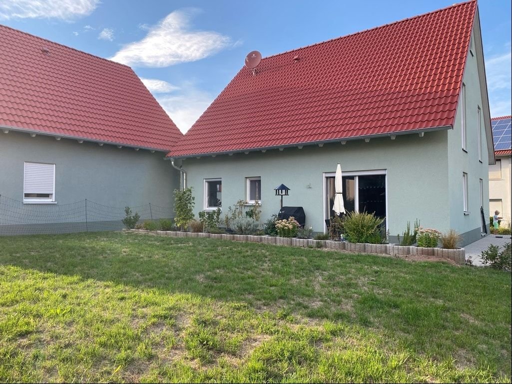 Einfamilienhaus zur Miete 1.275 € 5 Zimmer 127 m²<br/>Wohnfläche 300 m²<br/>Grundstück 01.01.2025<br/>Verfügbarkeit Weidenbach Weidenbach 91746