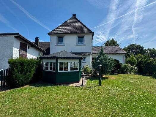 Einfamilienhaus zum Kauf 219.000 € 9 Zimmer 160 m² 846 m² Grundstück Oestinghausen Lippetal 59510