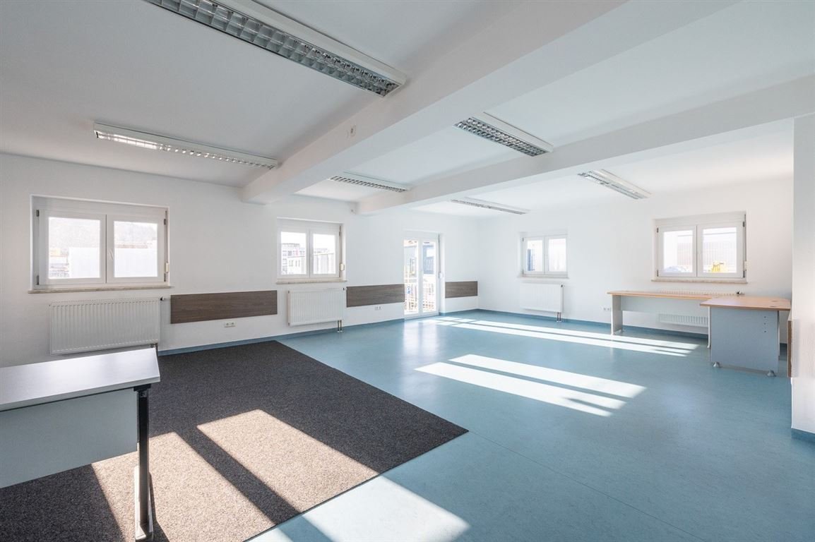 Bürofläche zur Miete 98 m²<br/>Bürofläche Hans-Obser-Straße 10 Deggendorf Deggendorf 94469