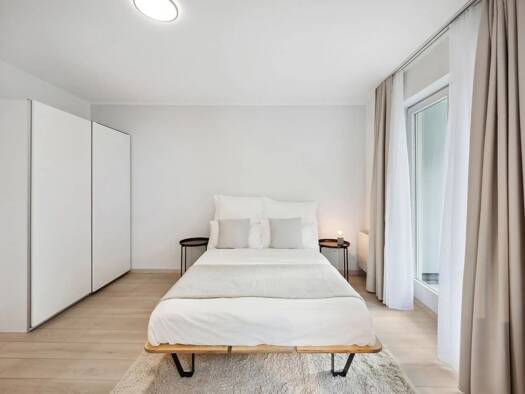 Studio zur Miete 800 € 1 Zimmer 36 m² Geschoss 2/4 frei ab 01.11.2026 Westend-Süd Frankfurt am Main 60325