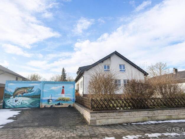 Mehrfamilienhaus zum Kauf 719.000 € 7 Zimmer 260 m² 890 m² Grundstück Zuchering Ingolstadt 85051