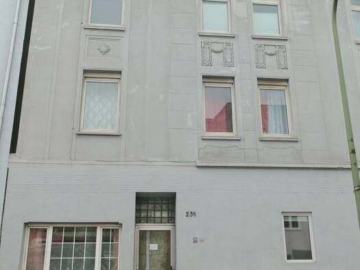 Mehrfamilienhaus zum Kauf als Kapitalanlage geeignet 850.000 € 560 m² 995 m² Grundstück Altenessen-Süd Essen 45326