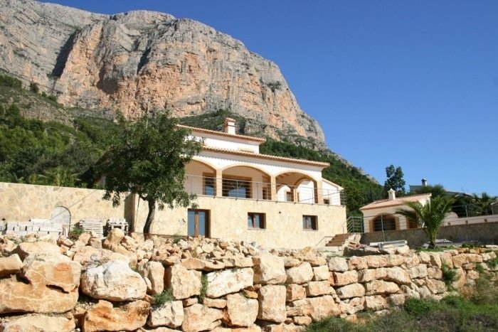 Villa zum Kauf 1.470.000 € 6 Zimmer 450 m²<br/>Wohnfläche 1.700 m²<br/>Grundstück Javea 03737