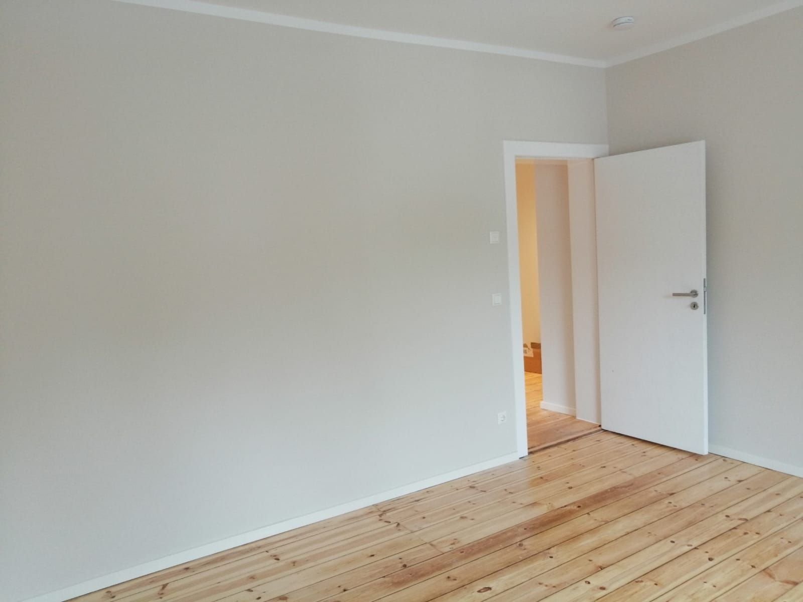 Wohnung zur Miete 925 € 2 Zimmer 56 m²<br/>Wohnfläche 1.<br/>Geschoss ab sofort<br/>Verfügbarkeit Kernstadt Königs Wusterhausen 15711