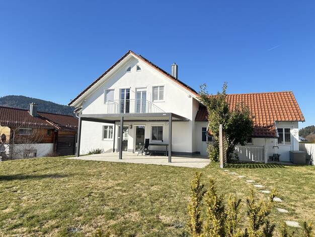 Einfamilienhaus zum Kauf 675.000 € 7 Zimmer 261 m² 820 m² Grundstück Grafling 94539
