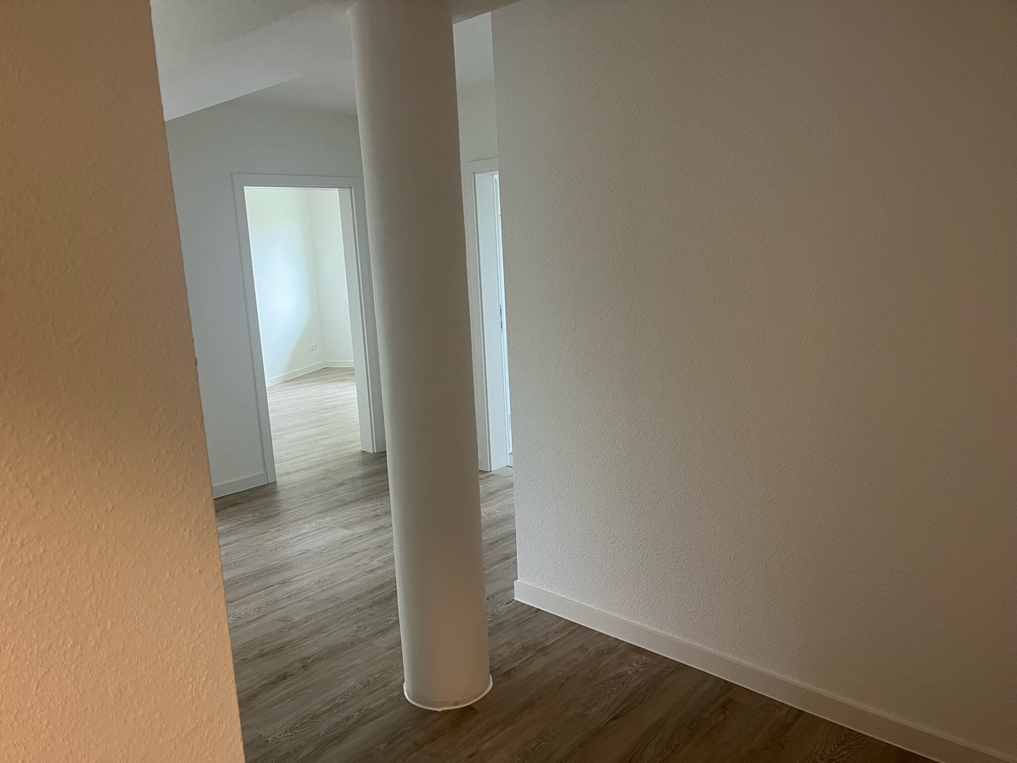 Wohnung zur Miete 890 € 2 Zimmer 82,7 m²<br/>Wohnfläche 1.<br/>Geschoss ab sofort<br/>Verfügbarkeit Hellwege-Allee 2 Harsefeld Harsefeld 21698