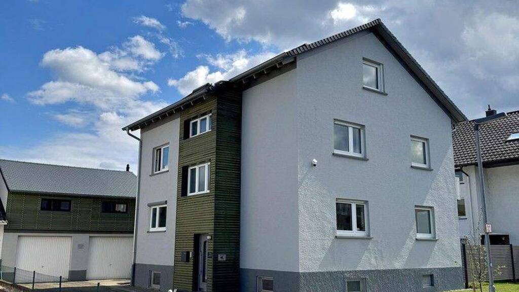 Einfamilienhaus zum Kauf provisionsfrei 799.000 € 6 Zimmer 220 m² 689 m² Grundstück Muggensturm 76461